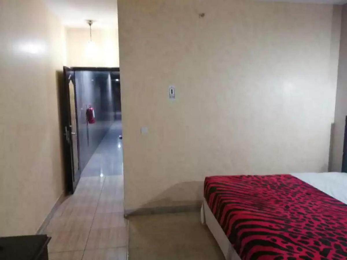 فندق العروبة Riade Exterior foto